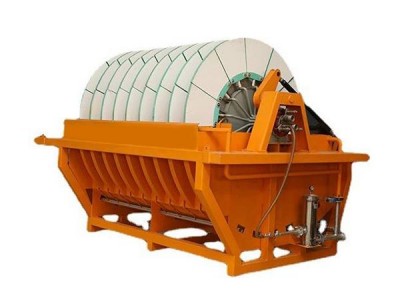 真空セラミックフィルターにおけるフィルタリング効率とフィルタリング率の関係の分析